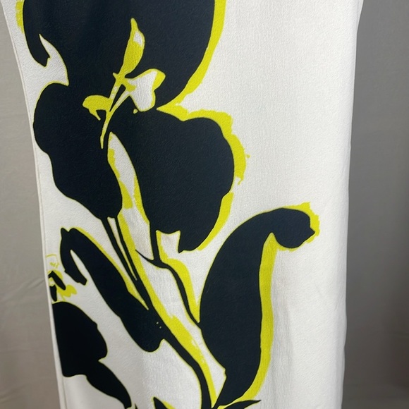 Banana Republic White and Black Sheath Mini Dress - Picture 3 of 4